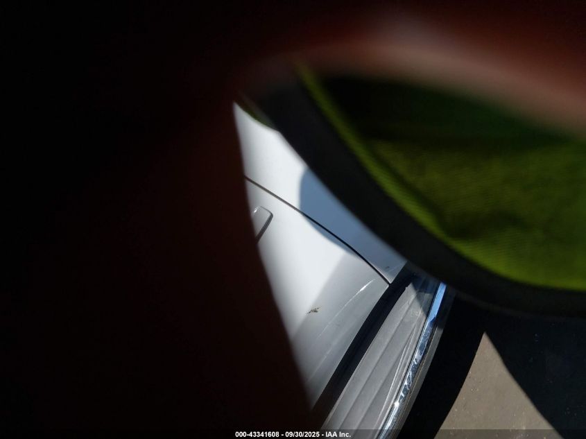 2013 Hyundai Azera VIN: KMHFG4JG5DA258308 Lot: 43341608