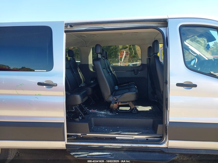 2023 Ford Transit-350 Passenger Van Xl VIN: 1FBAX2Y88PKC06613 Lot: 43341628