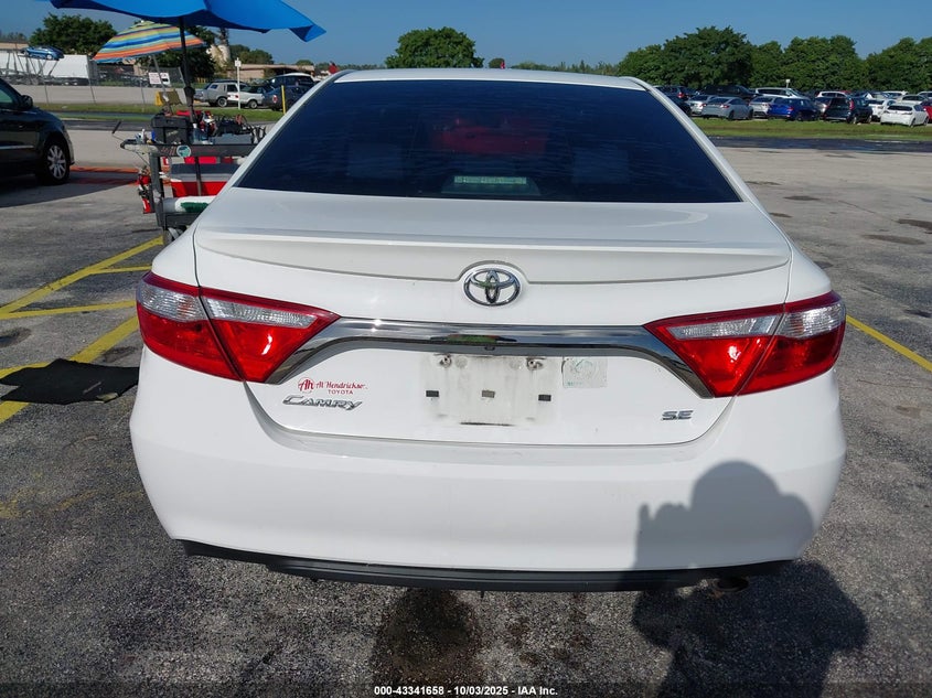 2016 TOYOTA CAMRY SE 4T1BF1FK6GU232591