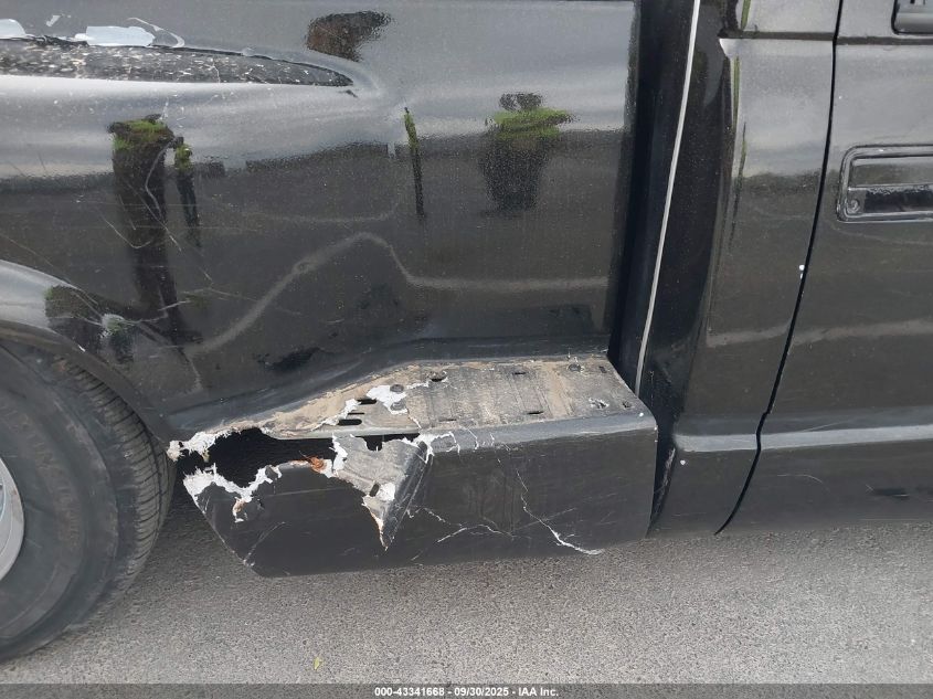 1992 GMC Sierra C1500 VIN: 1GTDC14K3NZ523641 Lot: 43341668