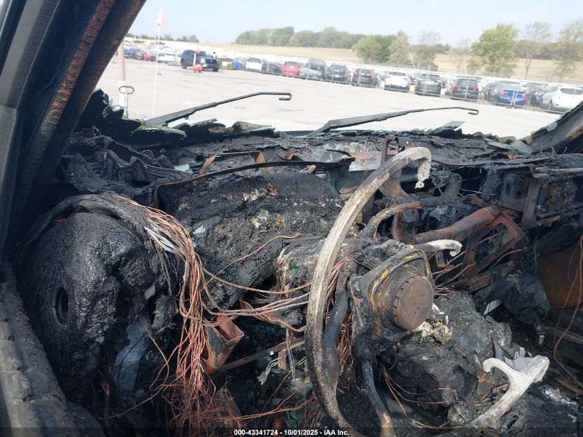 2005 GMC Sierra 2500Hd Slt VIN: 1GTHK29205E163111 Lot: 43341724