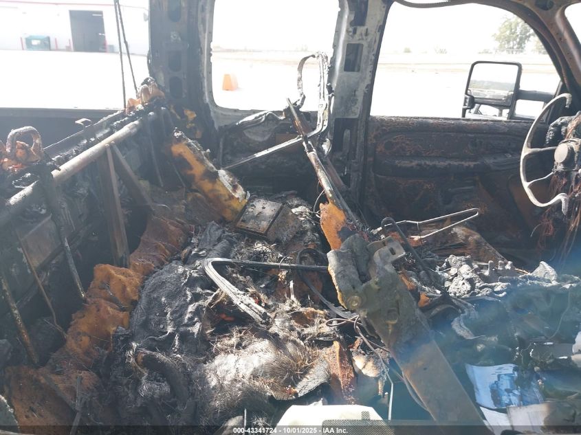 2005 GMC Sierra 2500Hd Slt VIN: 1GTHK29205E163111 Lot: 43341724