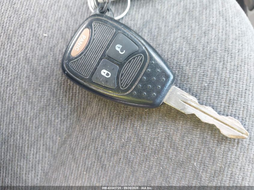 2005 Dodge Caravan Sxt VIN: 1D4GP45R15B436198 Lot: 43341725