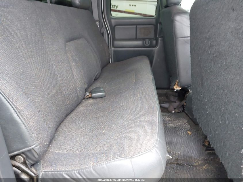 2001 Chevrolet Silverado 2500Hd VIN: 1GCHC29UX1Z267977 Lot: 43341735