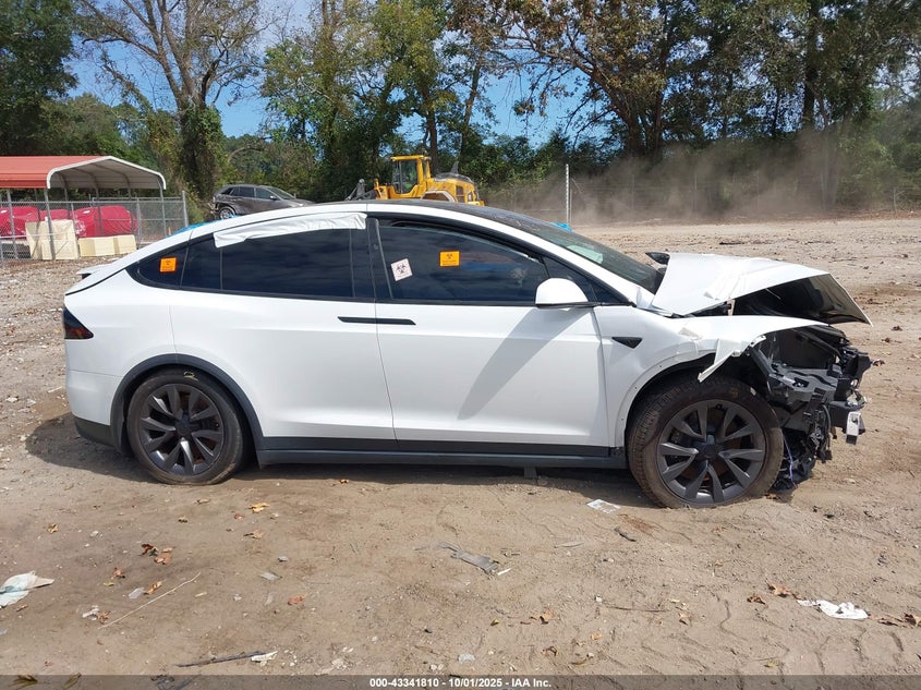 2023 Tesla Model X Dual Motor All-Wheel Drive/Standard Range VIN: 7SAXCDE50PF372177 Lot: 43341810