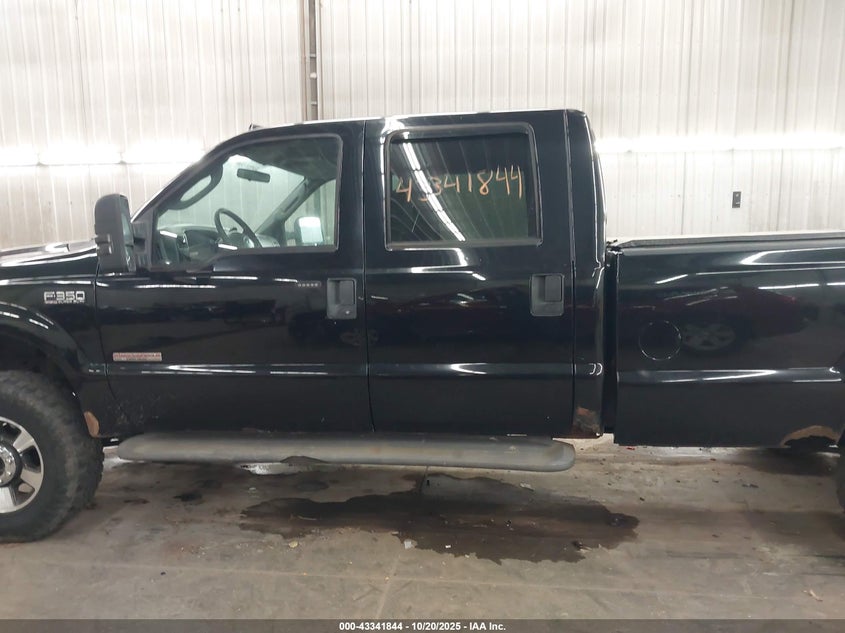 2004 Ford F-350 Lariat/Xl/Xlt VIN: 1FTSW31P54EC85615 Lot: 43341844