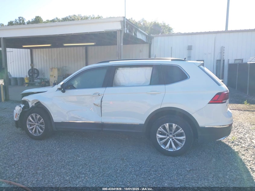 2018 VOLKSWAGEN TIGUAN 2.0T SE/2.0T SEL 3VV3B7AX2JM211616
