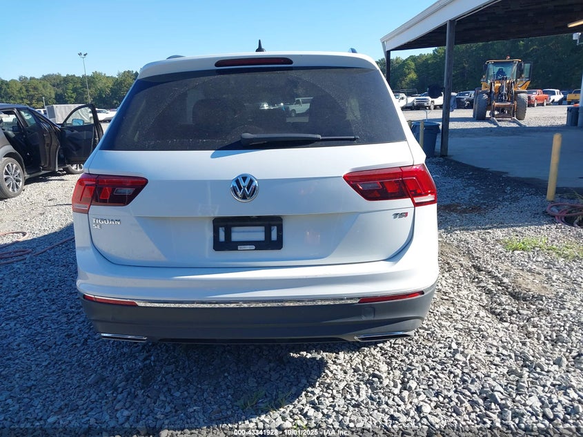 2018 VOLKSWAGEN TIGUAN 2.0T SE/2.0T SEL 3VV3B7AX2JM211616