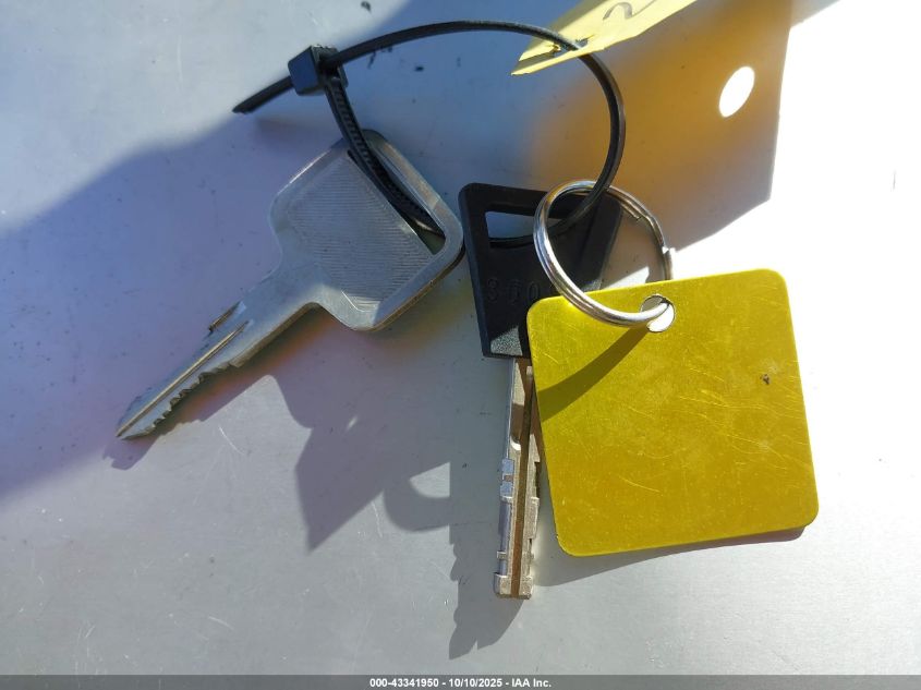 2015 Isuzu Commercial Van VIN: JALB4T178F7W00094 Lot: 43341950