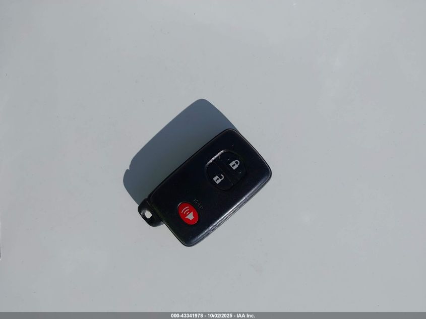 2011 Toyota Prius Two VIN: JTDKN3DU6B5317196 Lot: 43341978