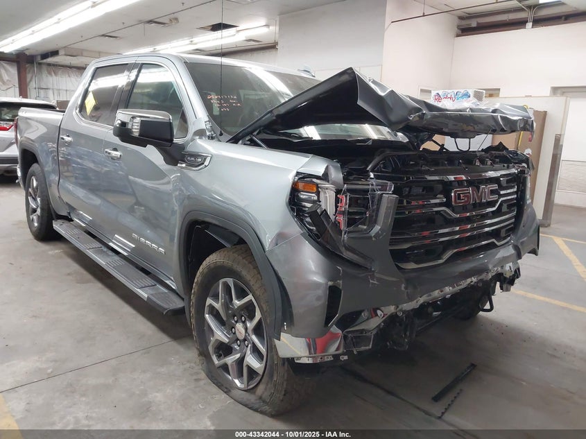 GMC SIERRA 1500 4WD SHORT BOX SLT