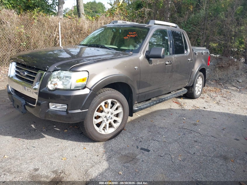 1FMEU53817UA04730 2007 FORD EXPLORER SPORT TRAC photo no. 2