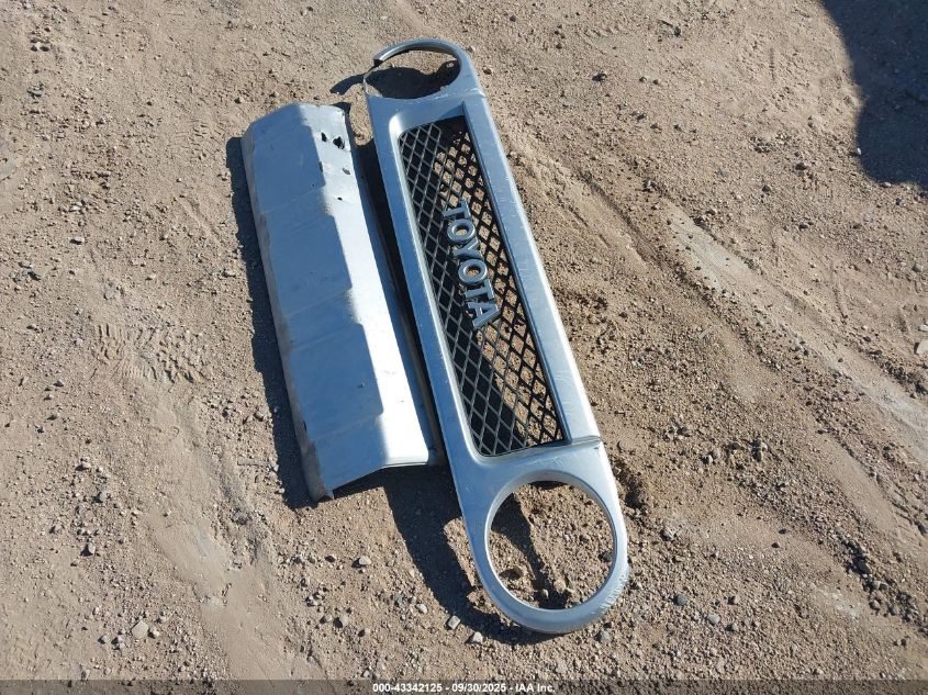 2008 Toyota Fj Cruiser VIN: JTEBU11F18K053761 Lot: 43342125