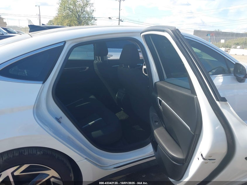 2024 HYUNDAI SONATA SEL KMHL14JAXRA360761