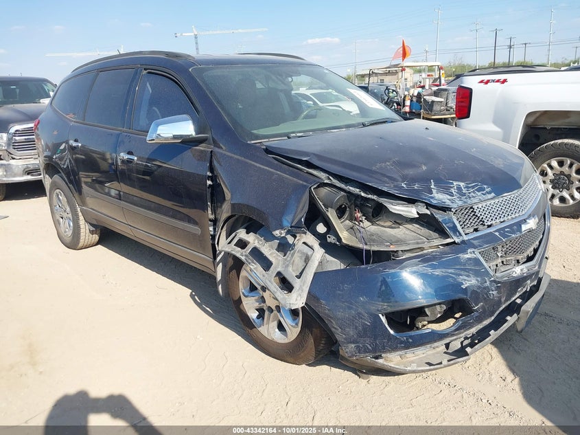 CHEVROLET TRAVERSE LS