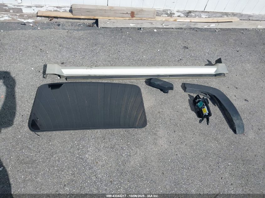 2011 Mercury Mariner Premier VIN: 4M2CN9HG5BKJ02870 Lot: 43342217