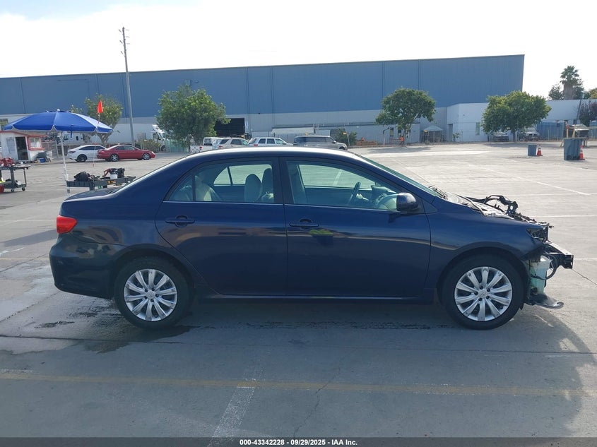 2013 TOYOTA COROLLA LE - 2T1BU4EE8DC946092