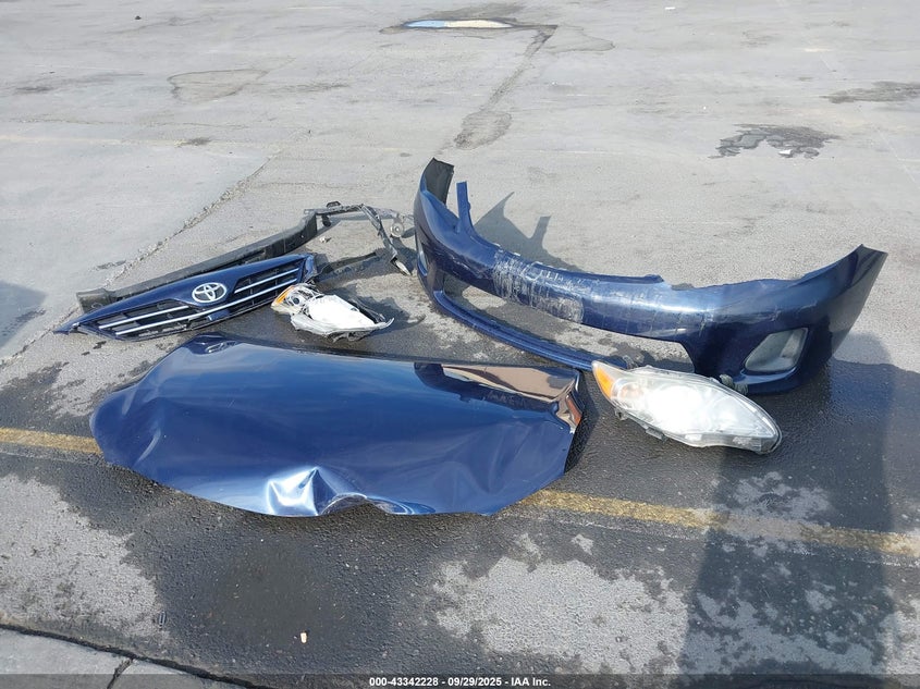 2013 TOYOTA COROLLA LE - 2T1BU4EE8DC946092