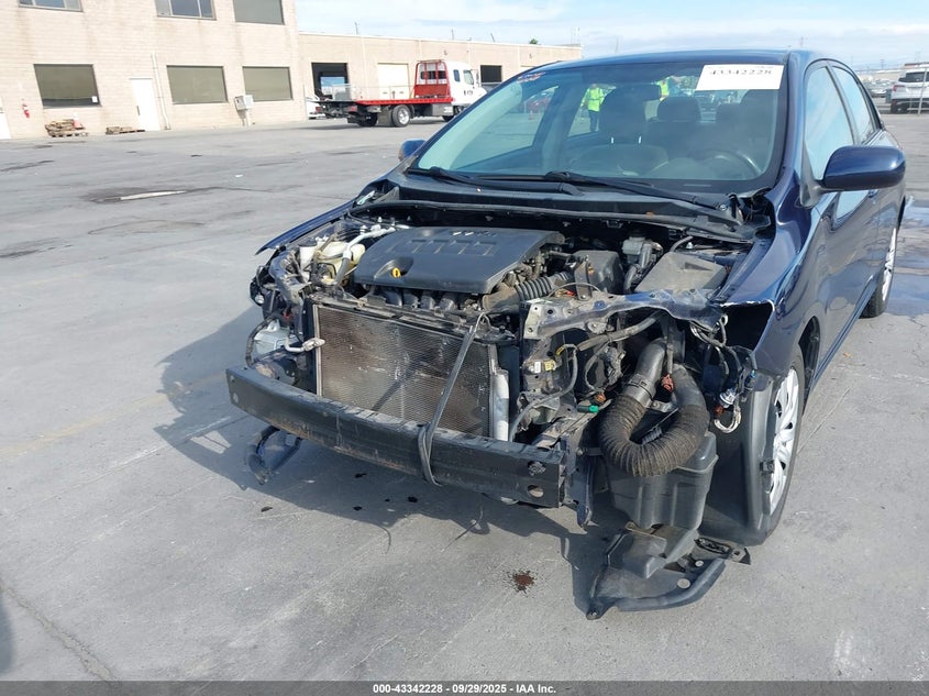 2013 TOYOTA COROLLA LE - 2T1BU4EE8DC946092