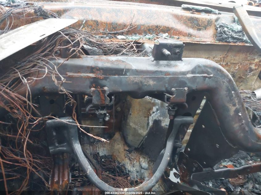 2013 GMC Sierra 3500Hd Sle VIN: 1GT423C83DF237793 Lot: 43342330