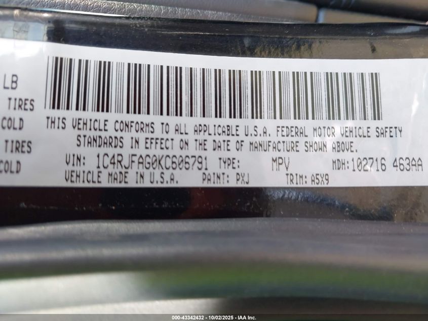 2019 Jeep Grand Cherokee Laredo 4X4 VIN: 1C4RJFAG0KC606791 Lot: 43342432