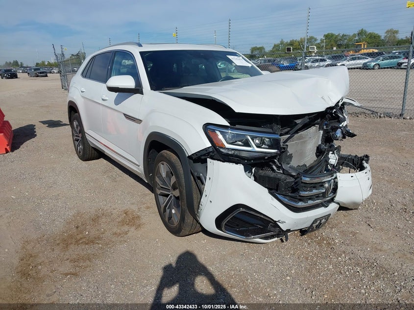2023 VOLKSWAGEN ATLAS CROSS SPORT 3.6L V6 SEL PREMIUM R-LINE - 1V2FE2CA2PC205175