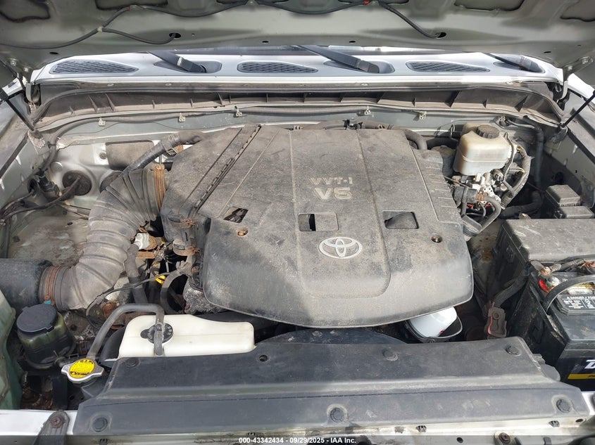 2007 Toyota Fj Cruiser VIN: JTEBU11F270005454 Lot: 43342434