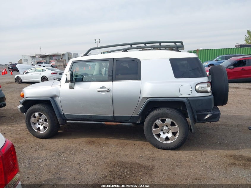 2007 Toyota Fj Cruiser VIN: JTEBU11F270005454 Lot: 43342434