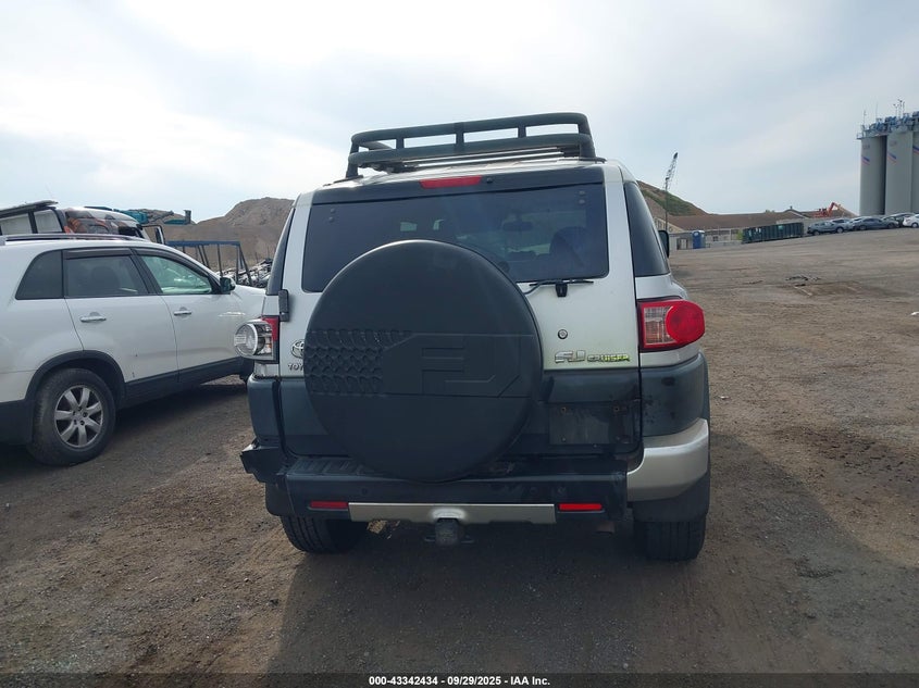 2007 Toyota Fj Cruiser VIN: JTEBU11F270005454 Lot: 43342434