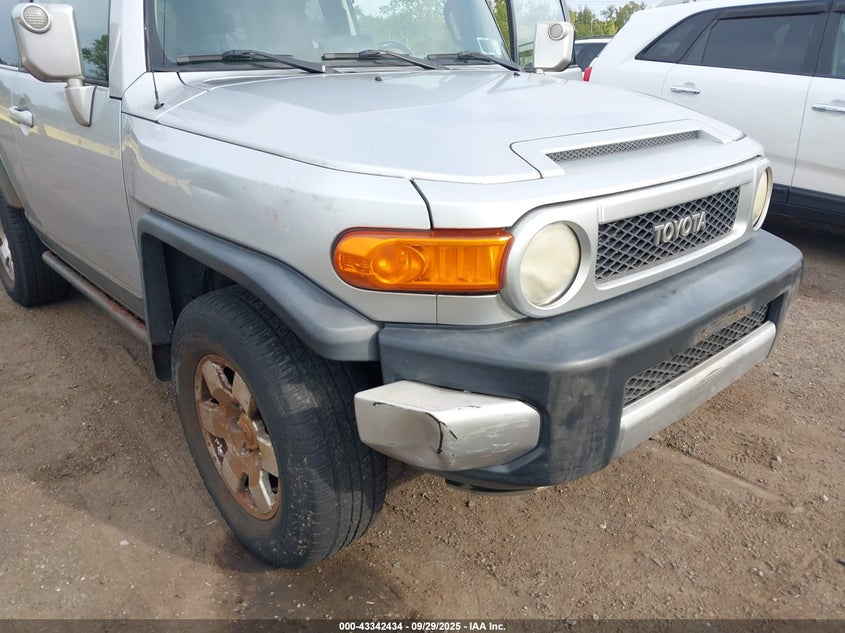 2007 Toyota Fj Cruiser VIN: JTEBU11F270005454 Lot: 43342434