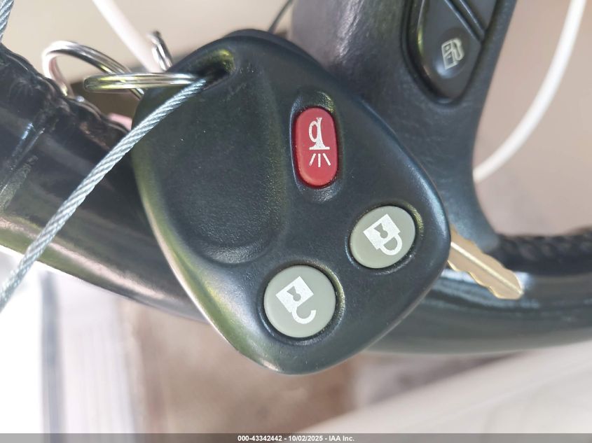 2004 Chevrolet Tahoe Lt VIN: 1GNEC13Z54R293755 Lot: 43342442