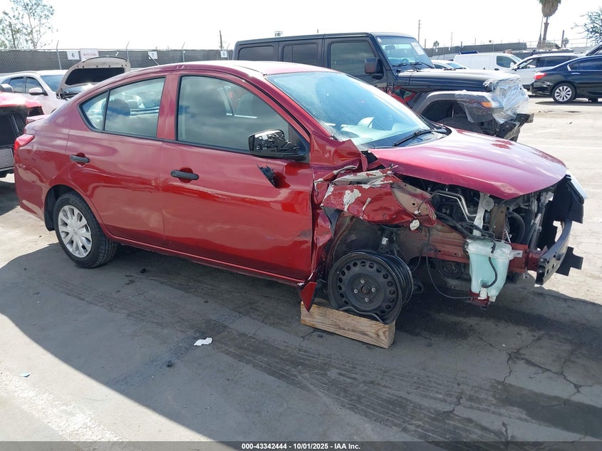 2018 NISSAN VERSA 1.6 S+ - 3N1CN7AP8JL840635