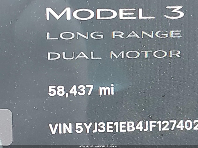 2018 Tesla Model 3 Long Range/Performance VIN: 5YJ3E1EB4JF127402 Lot: 43342451