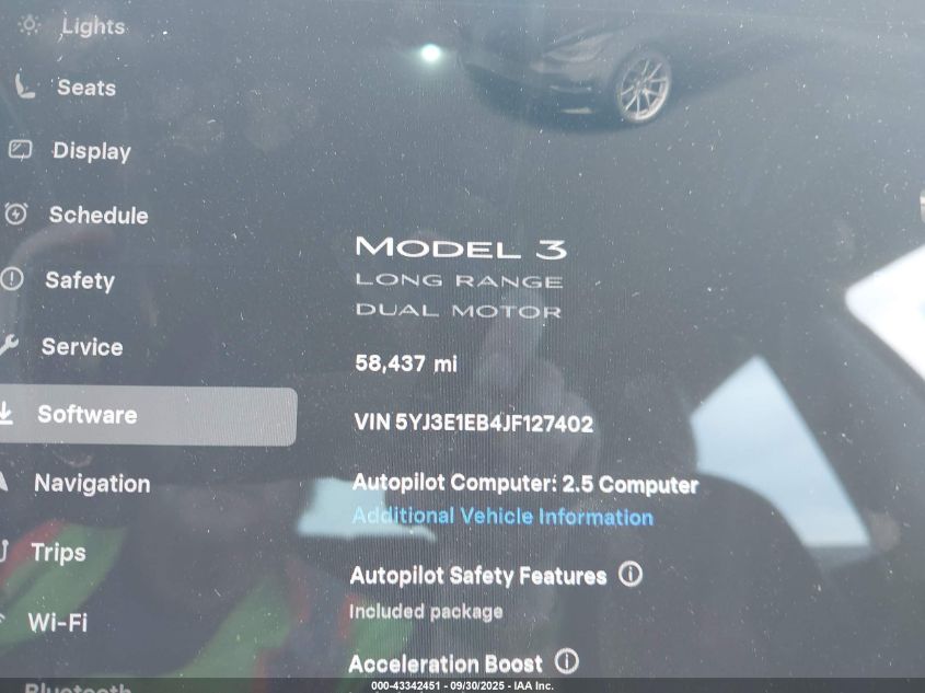 2018 Tesla Model 3 Long Range/Performance VIN: 5YJ3E1EB4JF127402 Lot: 43342451