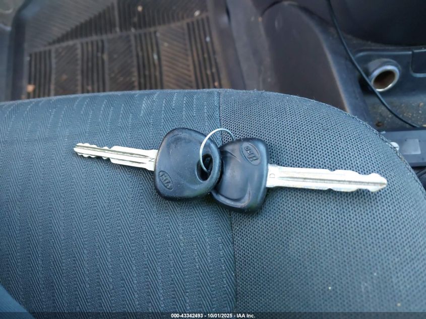 2009 Kia Rondo Lx VIN: KNAFG528797229458 Lot: 43342493