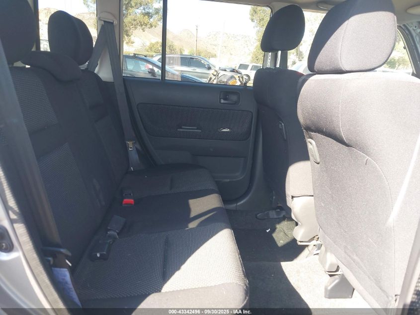 2004 Scion Xb VIN: JTLKT324440141598 Lot: 43342496