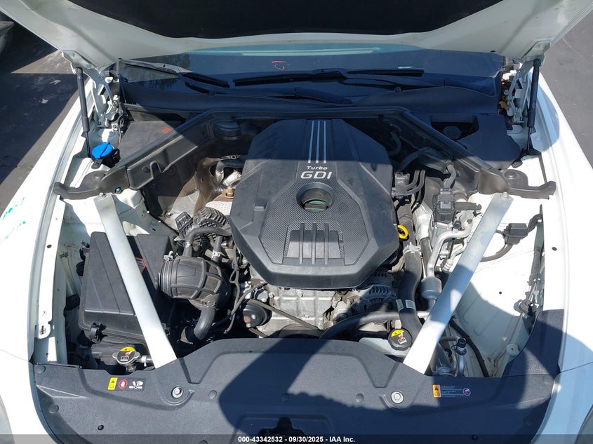 2018 KIA STINGER KNAE15LA2J6041245