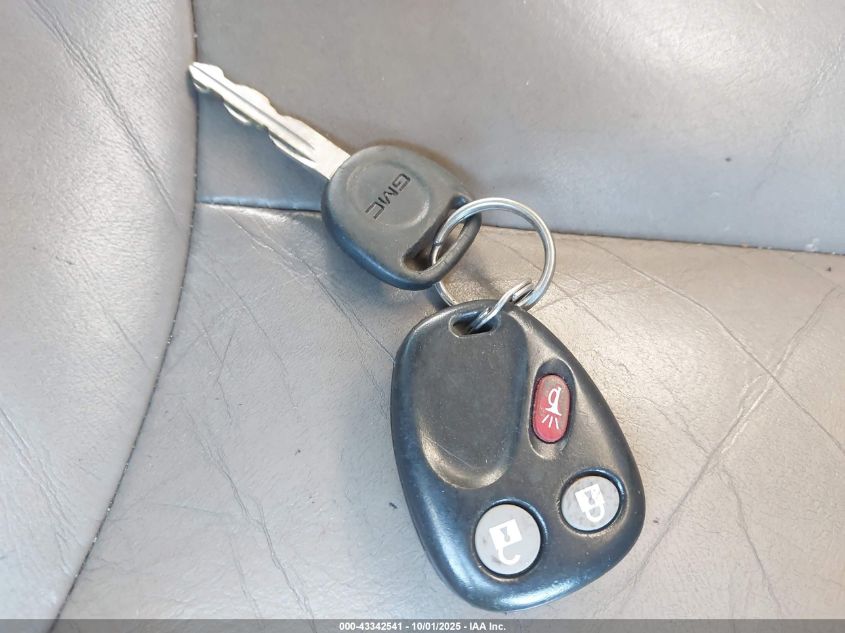 2004 GMC Sierra 2500Hd Slt VIN: 1GTHK23204F255773 Lot: 43342541