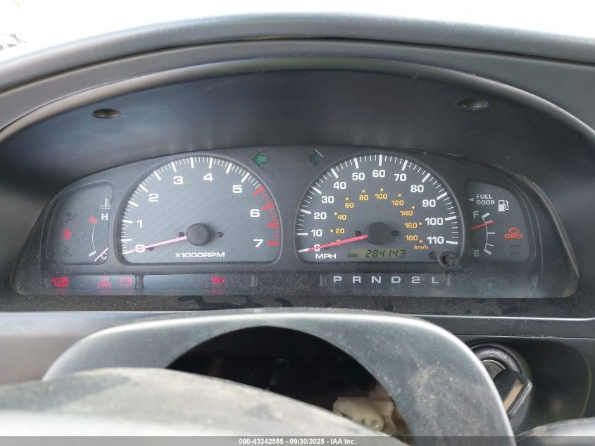 2000 Toyota 4Runner Sr5 V6 VIN: JT3HN86R1Y0318461 Lot: 43342555