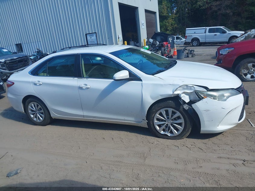 2016 TOYOTA CAMRY LE - 4T4BF1FK3GR541800