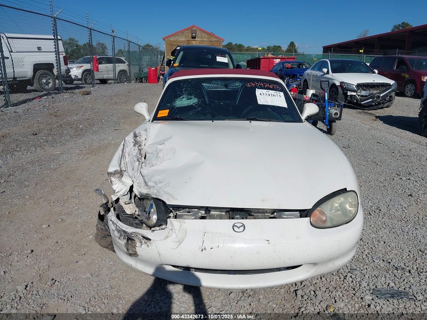 1999 Mazda Mx-5 Miata Leather Pkg/Popular Equipment Pkg/Sports Pkg/Touring Pkg VIN: JM1NB3537X0128511 Lot: 43342673