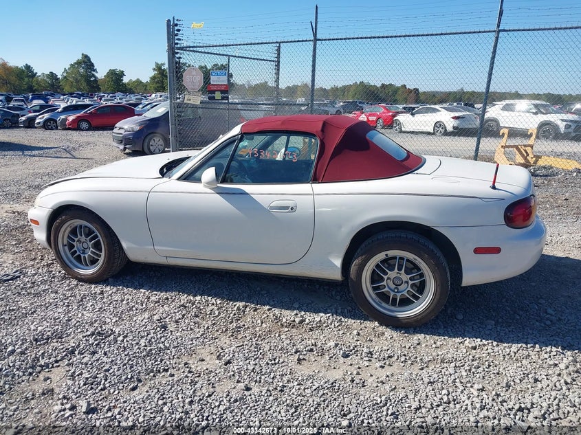 1999 Mazda Mx-5 Miata Leather Pkg/Popular Equipment Pkg/Sports Pkg/Touring Pkg VIN: JM1NB3537X0128511 Lot: 43342673