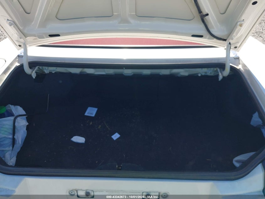 1999 Mazda Mx-5 Miata Leather Pkg/Popular Equipment Pkg/Sports Pkg/Touring Pkg VIN: JM1NB3537X0128511 Lot: 43342673