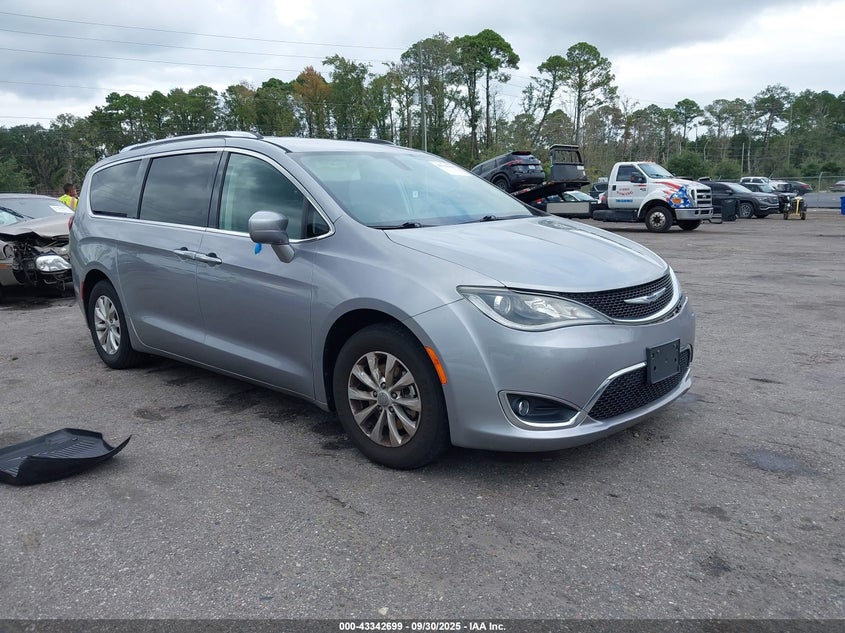 2019 CHRYSLER PACIFICA TOURING L - 2C4RC1BG9KR624998