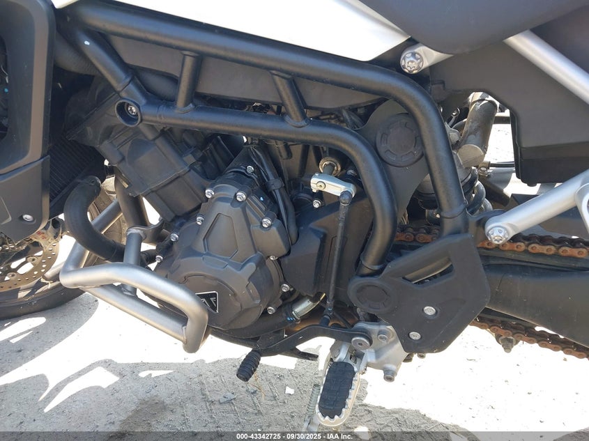 VIN: SMTE65DF7NTAH9060 2022 TRIUMPH MOTORCYCLE TIGER 900 GT (LRH)