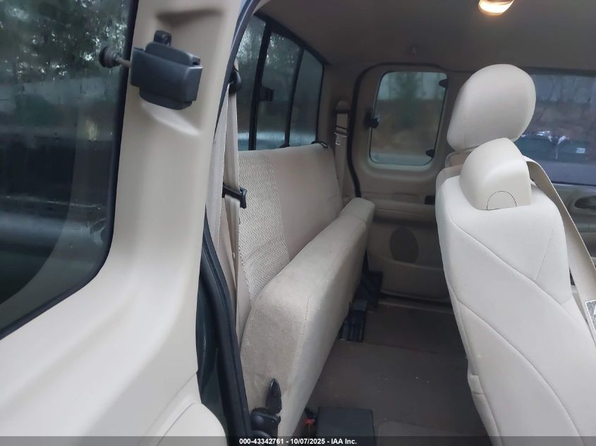 2003 Ford F-150 Lariat/Xl/Xlt VIN: 2FTRX18L03CA12945 Lot: 43342761