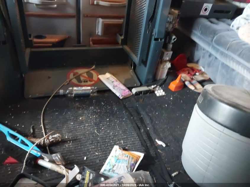 1995 Ford Econoline E150 Van VIN: 1FDEE14H1SHB70719 Lot: 43342821