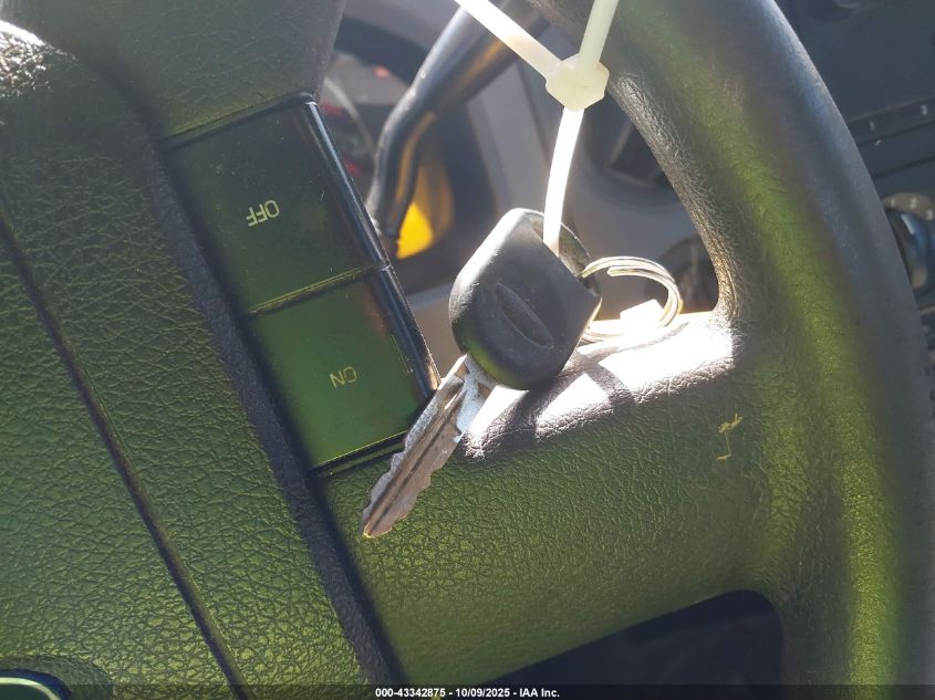 2004 Ford F-150 Stx/Xl/Xlt VIN: 1FTRF14WX4NC52342 Lot: 43342875