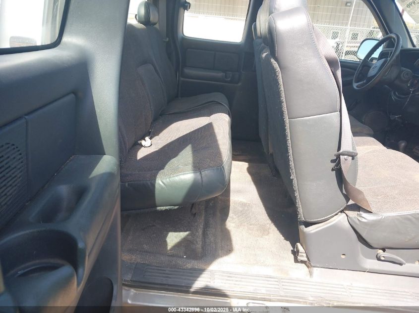 2002 Chevrolet Silverado 1500 VIN: 2GCEK19V521287718 Lot: 43342896