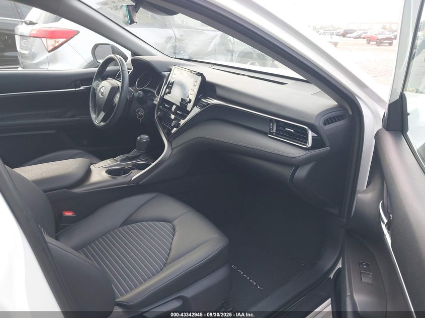 4T1G11AK4NU711519 2022 TOYOTA CAMRY photo no. 5